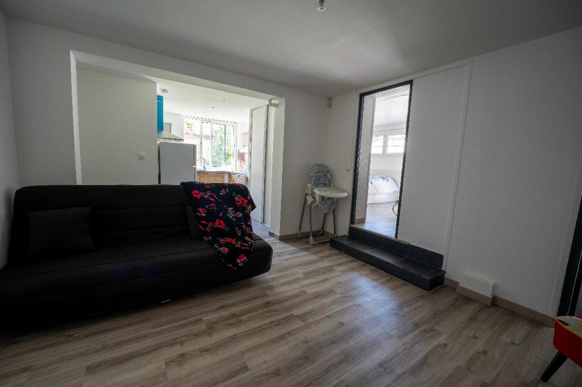 Appartement De 80M2 Refait A Neuf Bezannes Exteriör bild